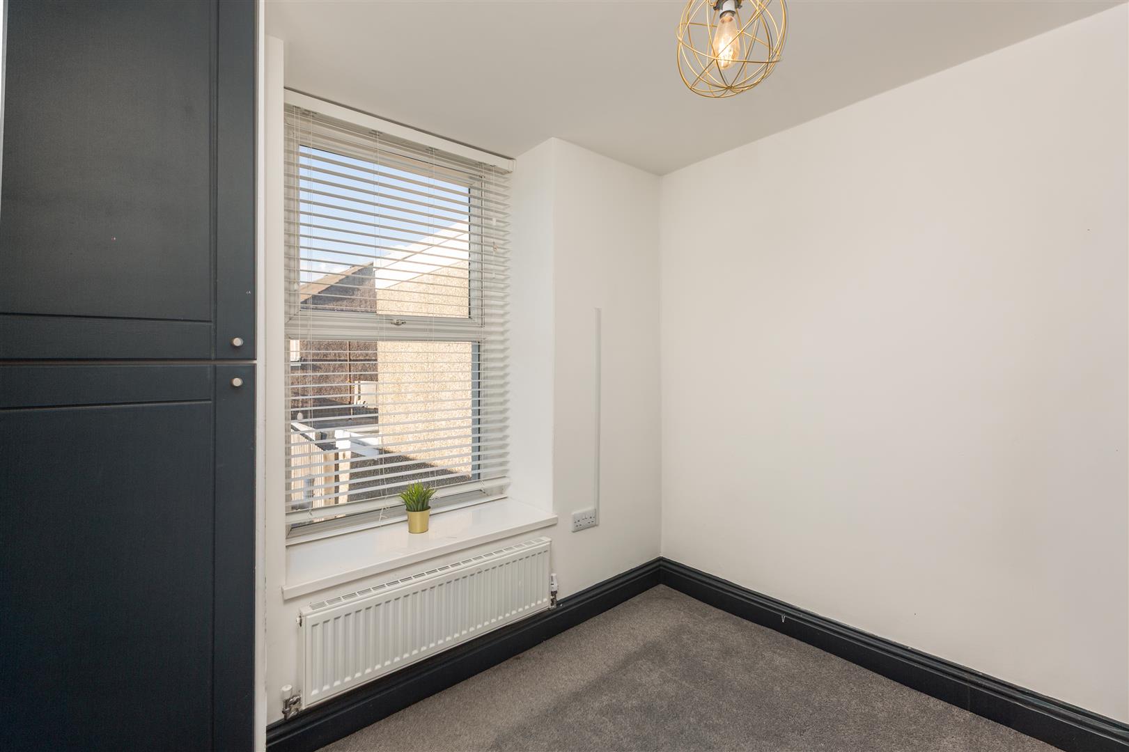 Courtney Street, Manselton, Swansea, SA5 9NX